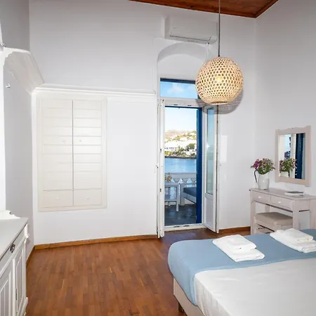 Mykonian Old Port With Sea View Apartmán