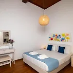 Mykonian Old Port With Sea View Apartmán *