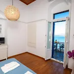 Mykonian Old Port With Sea View Apartmán *