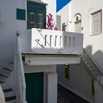 Mykonian Old Port With Sea View Apartmán *