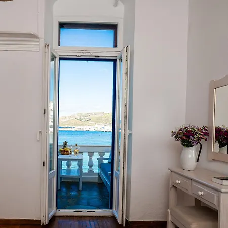 Mykonian Old Port With Sea View アパート *